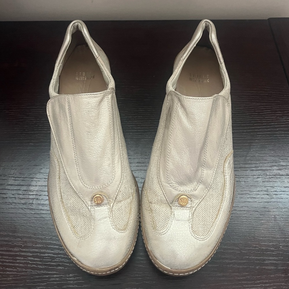 Stuart Weitzman Gold/Cream Slip-On Loafer Shoes size 8.5